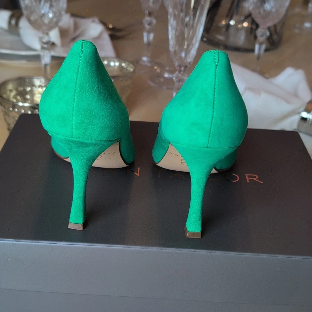🎉SALE🎉 Host Pick 🎉 👠ANN TAYLOR MILA SUEDE PUMP - BRIGHT JADE 👠 - Picture 9 of 9